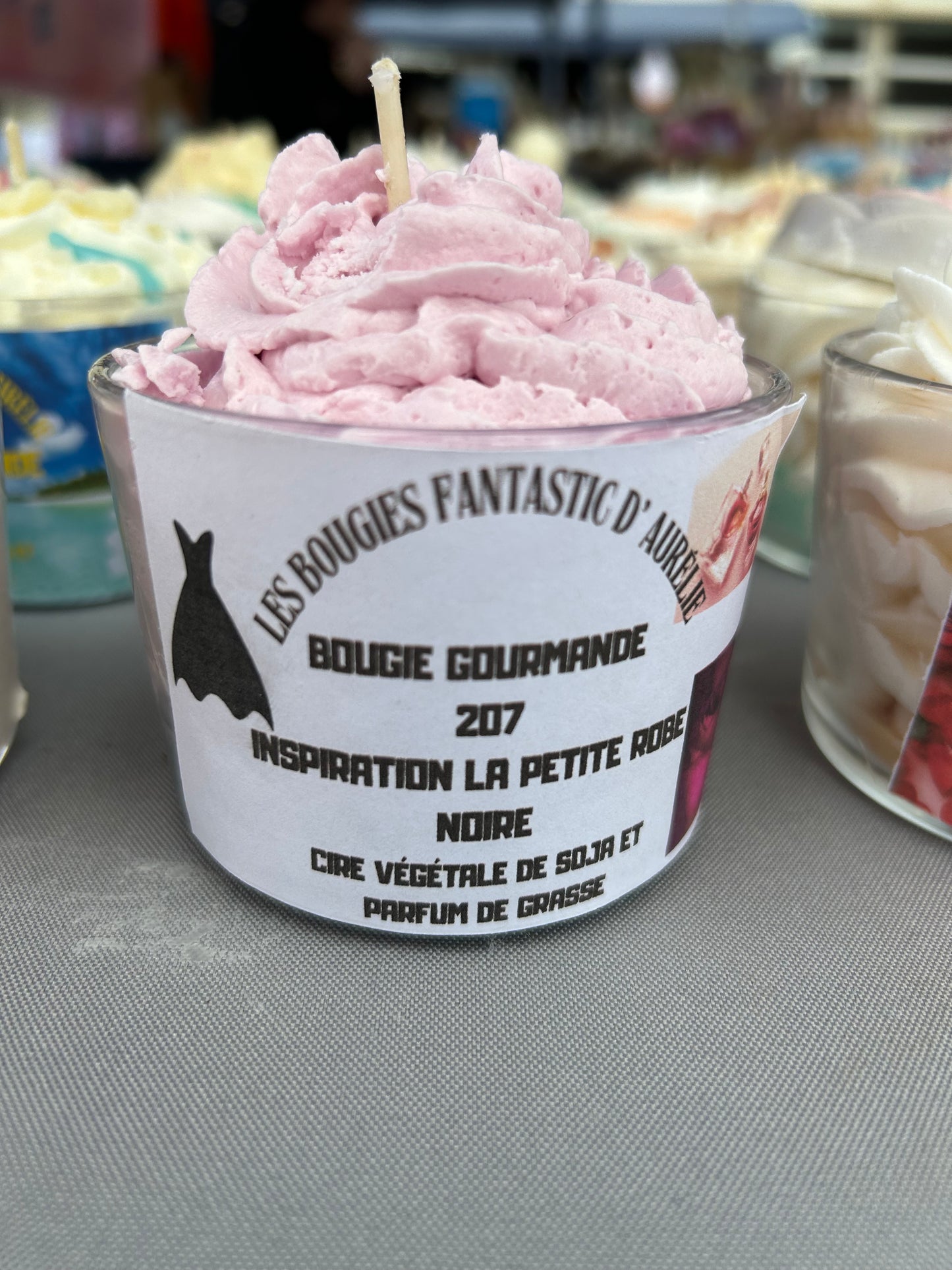 Candela golosa 207 ispirazione La Petite Robe Noire
